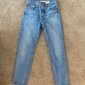 Levi’s wedgie jeans